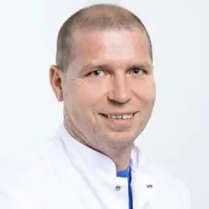 Joakim Lindfors käsikirurgi