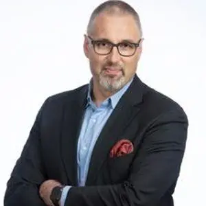 Lassi Nelimarkka sisätautien ja endokrinologian erikoislääkäri