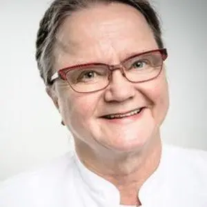 Leena Raudasoja käsikirurgi