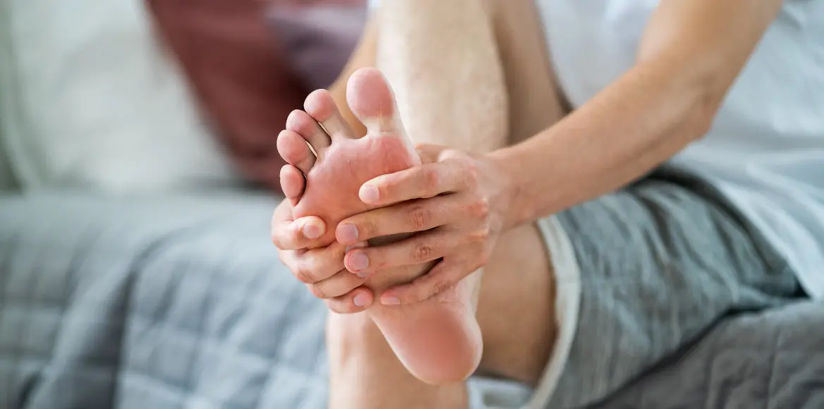 Kynsisieni varmistetaan sieninäytteellä