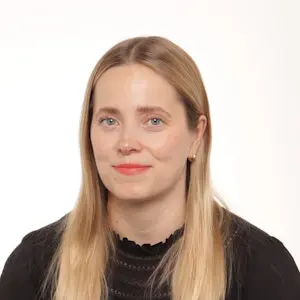 Riikka Ahava ihotautien erokoislääkäri