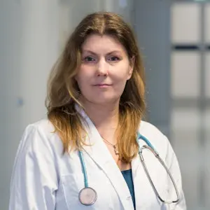 Yleiskirurgian erikoislääkäri Liisa-Lotta Valovirta