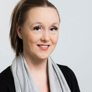 Nina Turunen työterveyshuollon palvelupäällikkö, työterveyshoitaja