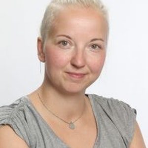 Tanja Mäkiharju katilö, sairaanhoitaja, urheiluhieroja