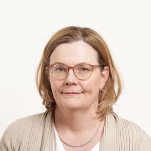 Sanna Olsson/ työterveyslääkäri, yleislääketieteen erikoislääkäri