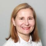Maarit Angervo Naistentautien ja synnytysten erikoislääkäri